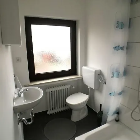 Apartment Living @ Klassvilla Weserwehr No. 3 *
